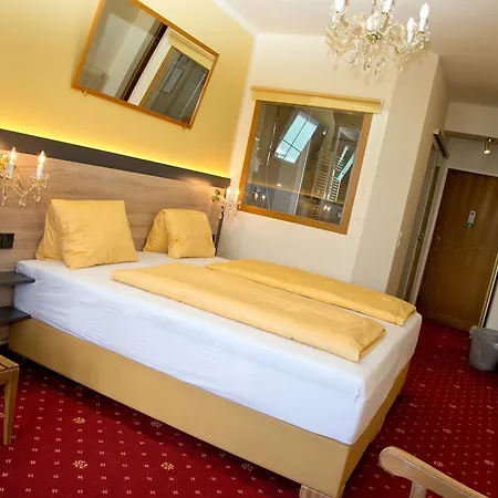 Desiree - Garni - Adults Only