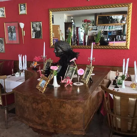 Hotel Desiree - Garni - Adults Only Villach