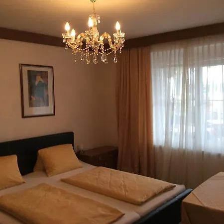 Hotel Desiree - Garni - Adults Only
