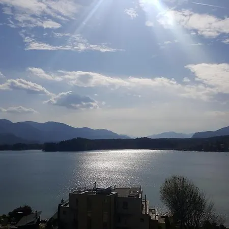 ديزريه - غارني - للبالغين فقط 3* فيلاخ