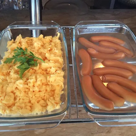 Desiree - Garni - Adults Only