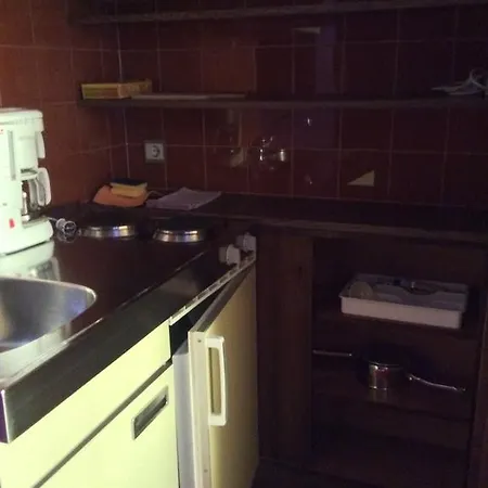 Desiree - Garni - Adults Only 3*