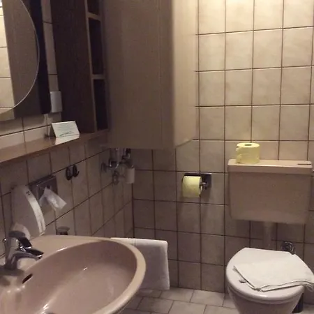 Desiree - Garni - Adults Only 3*