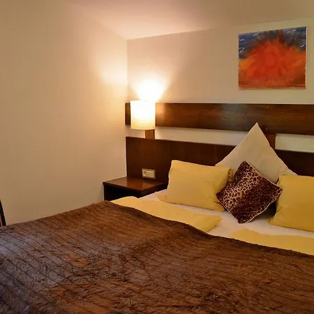 Desiree - Garni - Adults Only Otel 3*