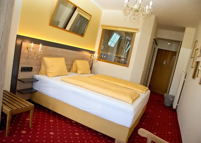 Desiree - Garni - Adults Only